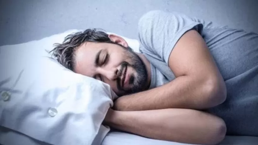 أهم فيتامينات تساعد على النوم والشعور بالاسترخاء