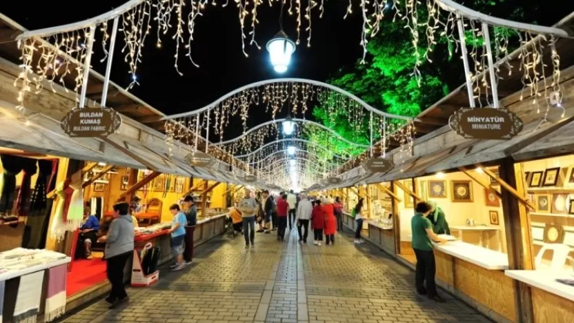 مظاهر الاحتفال بحلول شهر رمضان في تركيا