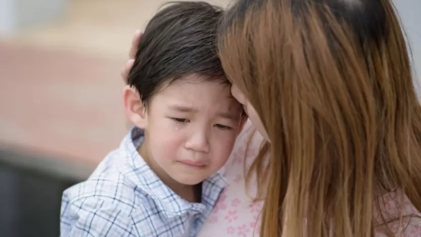 كيفية التعامل مع الطفل العصبي كثير البكاء والعناد