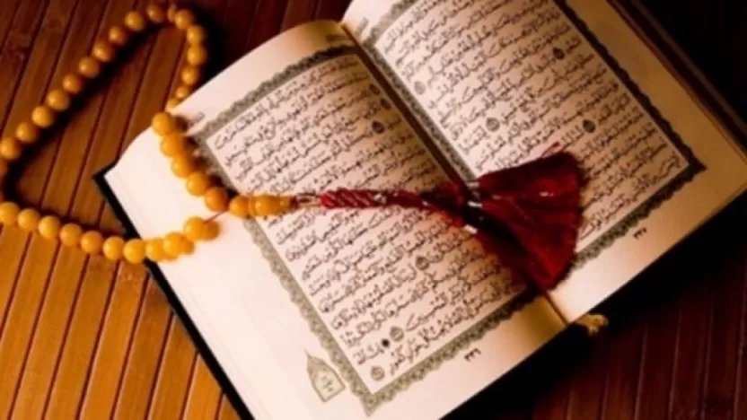 ما هي أسهل طريقة لختم القرآن في رمضان الكريم وفضل قرائته