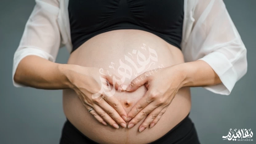هل هناك علامات الحمل الطبيعية وعلامات الحمل الخطيرة، وما هو تأثيرها؟؟