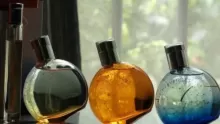 كيفية اختيار العطر المثالي لك