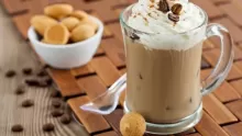 طريقة عمل قهوة مثلجة بالفانيليا والحليب