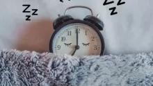 عدد ساعات النوم الصحي حسب العمر