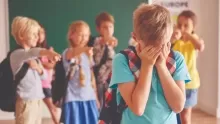 أسباب العنف المدرسي ونتائجه السلبية على الطلاب