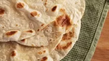 طريقة عمل خبز التورتيلا الجاهز المكسيكي