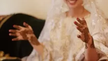 خلطة تبييض الجسم بالحناء بمكونات طبيعية ومضمونة