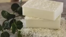 من أول من اخترع الصابون؟ وما هي أنواع الصابون وطرق تصنيعه؟