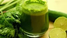 كيفية العلاج بالمشروبات الخضراء الطازجة