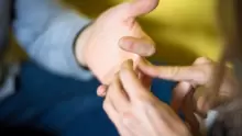 ما هي تقنية eft لتحرير المشاعر؟ وكيفية تطبيقها؟