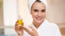 هل الزيوت مضرة للبشرة؟ كيف تختارين الزيوت المناسبة لبشرتك