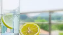 أهم المعلومات عن فوائد الماء بالليمون بالجسم