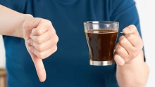 ما هي أضرار شرب القهوة على الريق؟ وما الوقت المناسب لشربها؟