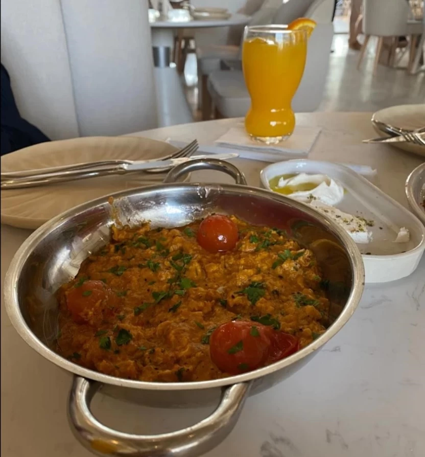 ما_هو_الطبق_المميز_في_مطعم_فطور_عوائل_اركومي؟ ما_هو_الطبق_المميز_في_مطعم_فطور_عوائل_اركومي؟