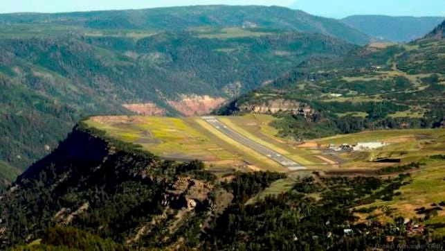 مطارات خطيرة