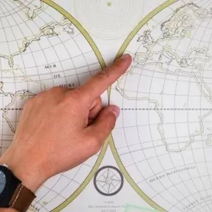 خصائص خطوط الطول