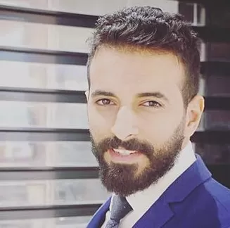 نبذة عن الكاتب أحمد آل حمدان نبذة عن الكاتب أحمد آل حمدان