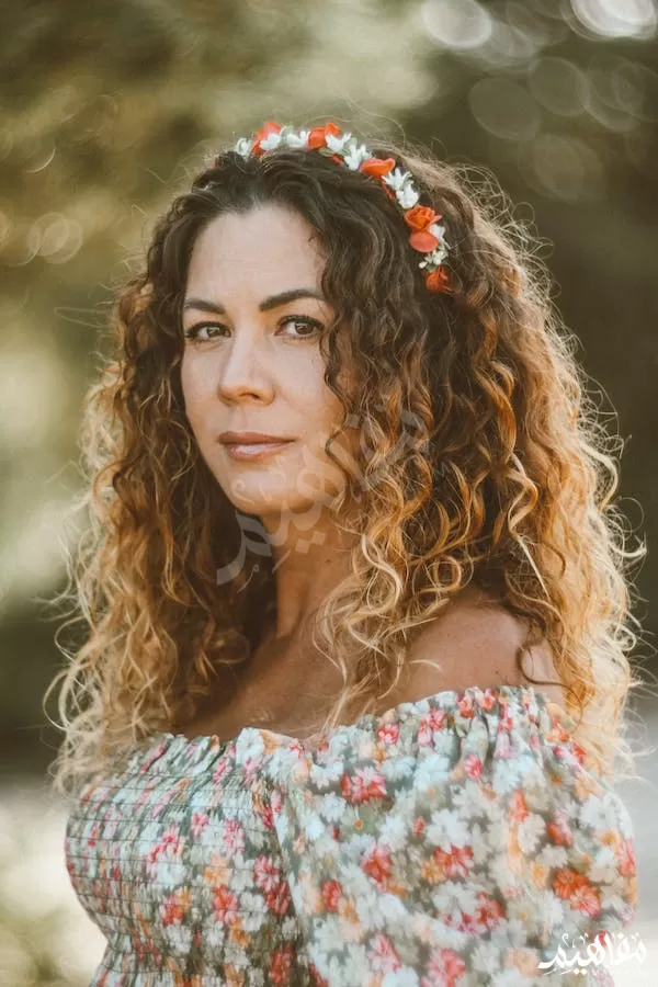 Pin-up wavy hair خصلات مموجة