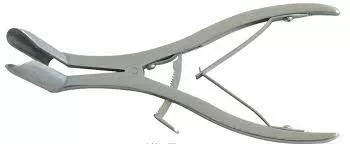 الموسعات أو المناظير الموسعات أو المناظير