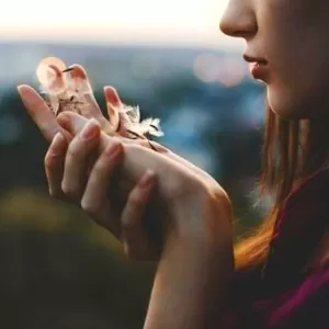 تكرار الحلم بنفس الشخص الميت تكرار الحلم بنفس الشخص الميت