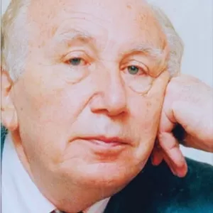 تقييم قصيدة في مدخل الحمراء تقييم قصيدة في مدخل الحمراء