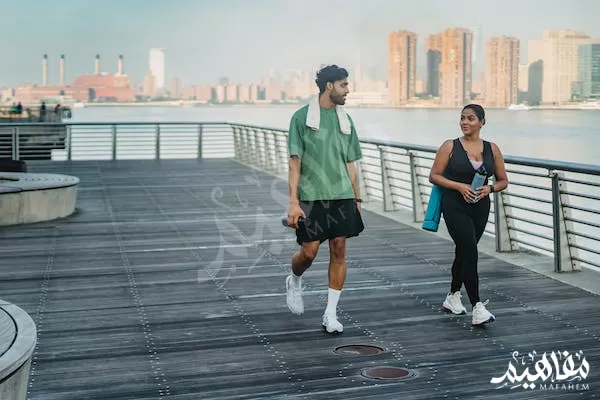  ممارسة التمارين الرياضية للجسم في الهواء الطلق