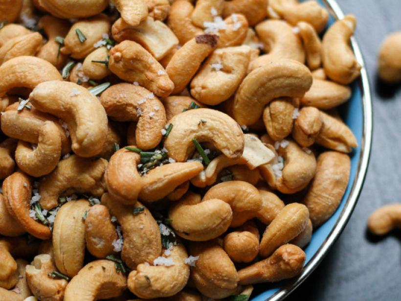 مكسرات مكسرات