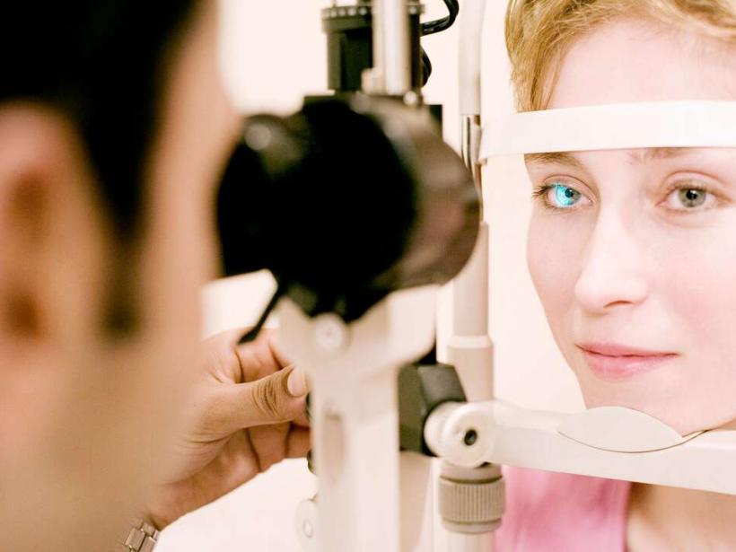 مخاطر فحص قاع العين مخاطر فحص قاع العين