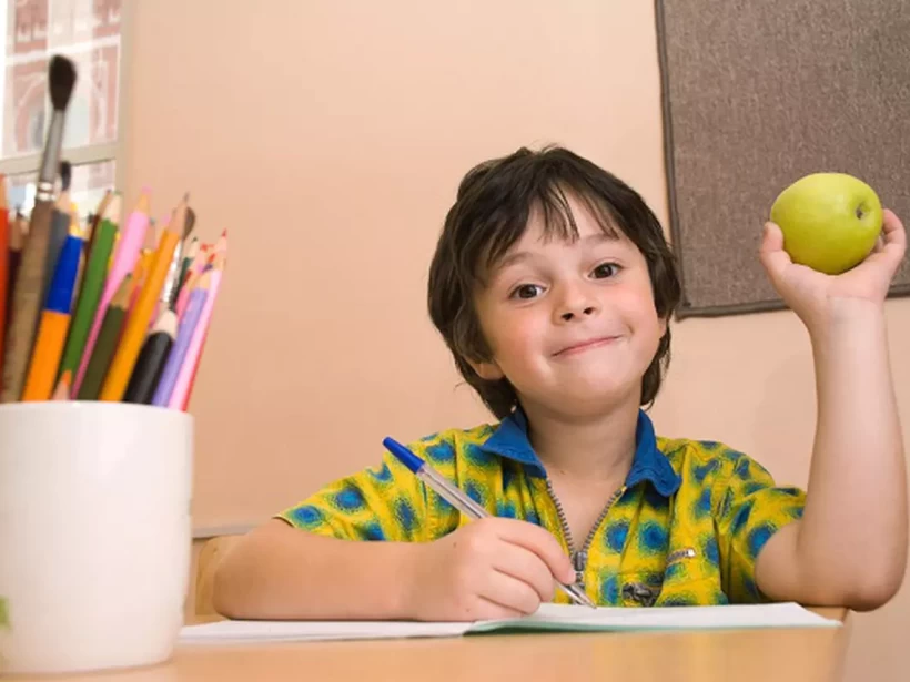 أغذية تساعد العقل على الدراسة