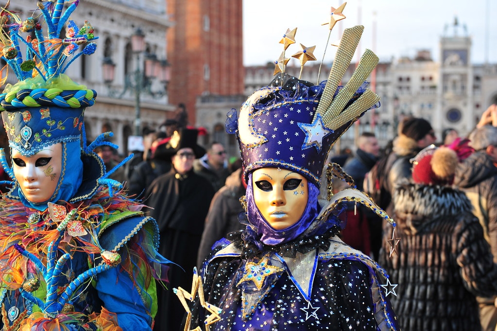 كارنيفالي، إيطاليا