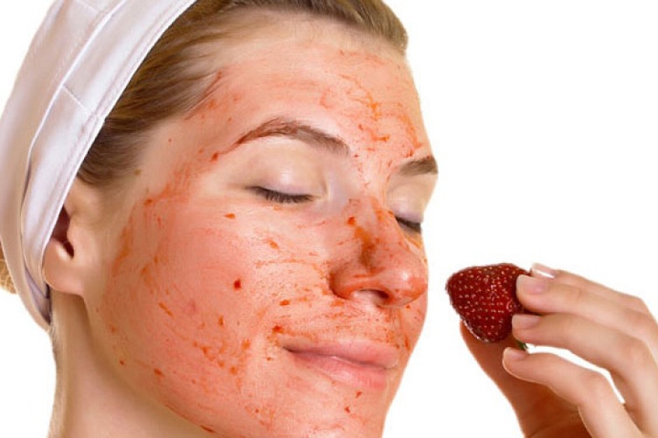 قناع الفراولة قناع الفراولة